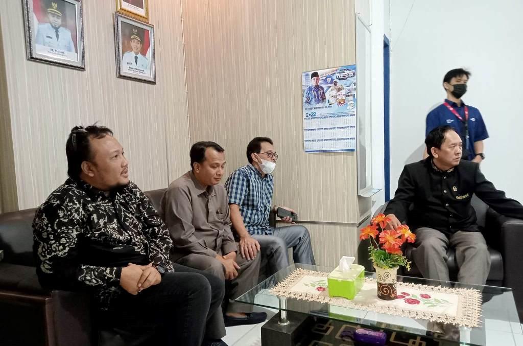 Sidak DLH, Dewan Minta Jamin Hak Petugas Kebersihan