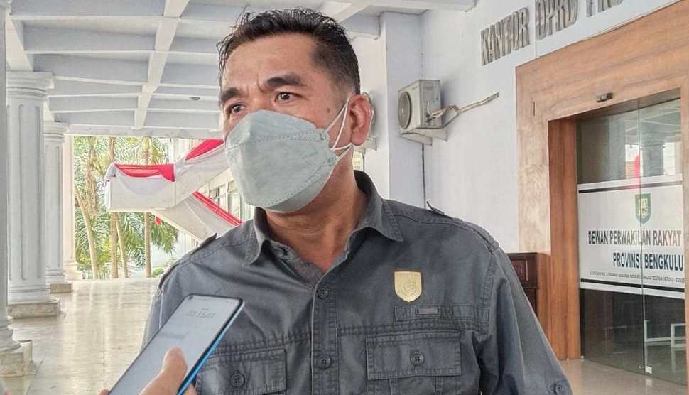 Dewan Bentuk Pansus Pembahasan Dua Raperda