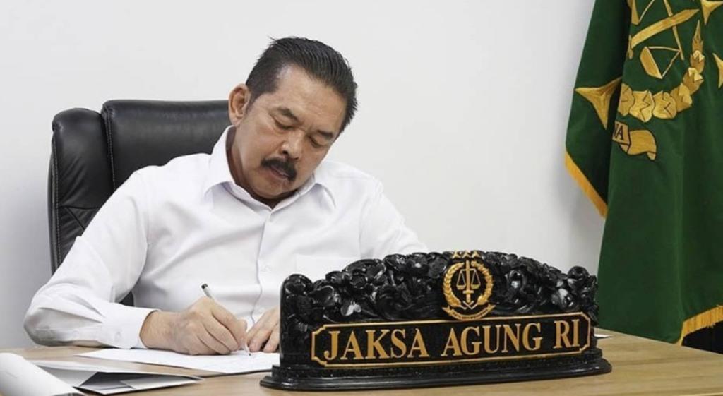 Tajam ke Atas, Humanis ke Bawah