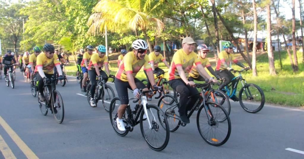 Foto: Fun Bike HUT Bayangkara ke-76 Polda Bengkulu