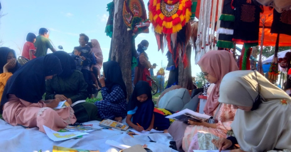 KUBACA Bersama Penggiat Literasi Hadirkan Lapak Baca Gratis