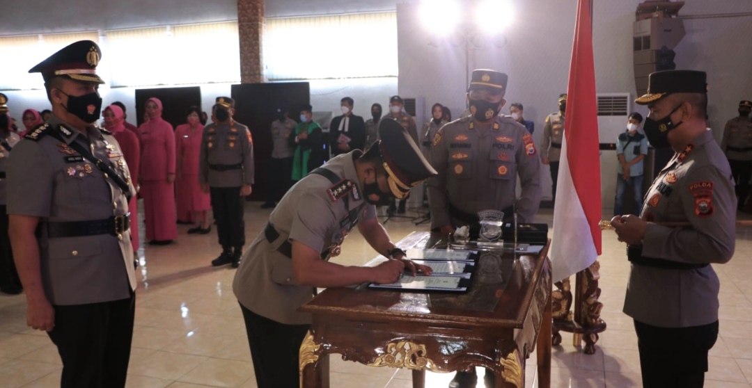 Kapolda Bengkulu Pimpin Sertijab Tiga Kapolres dan Dirreskrimsus