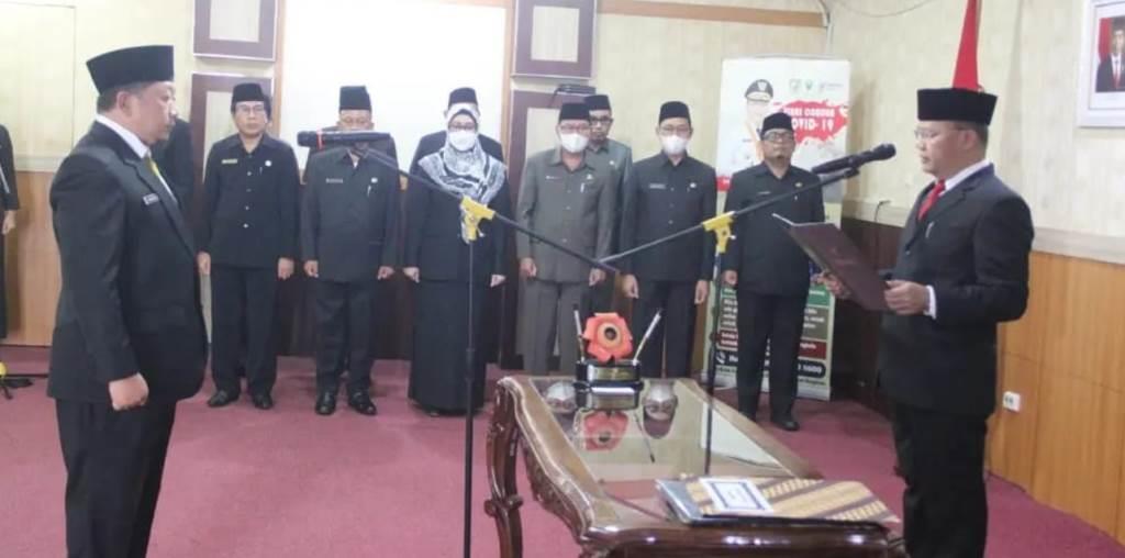 Dilantik Rohidin, Fachriza Jabat Sekda Gantikan Hamka