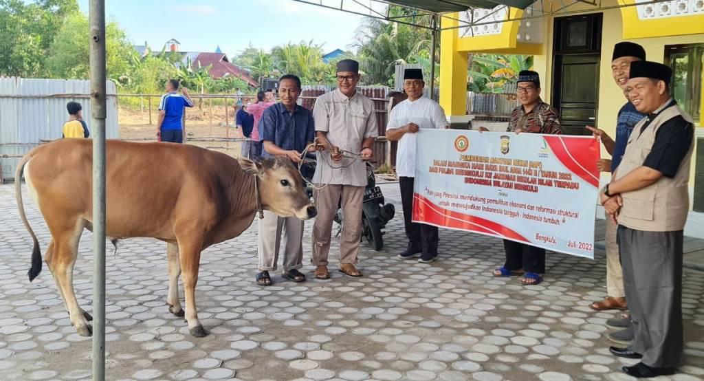 Terima Bantuan Sapi Kurban dari Polda, JSIT Bengkulu Ingatkan Bahaya Radikalisme