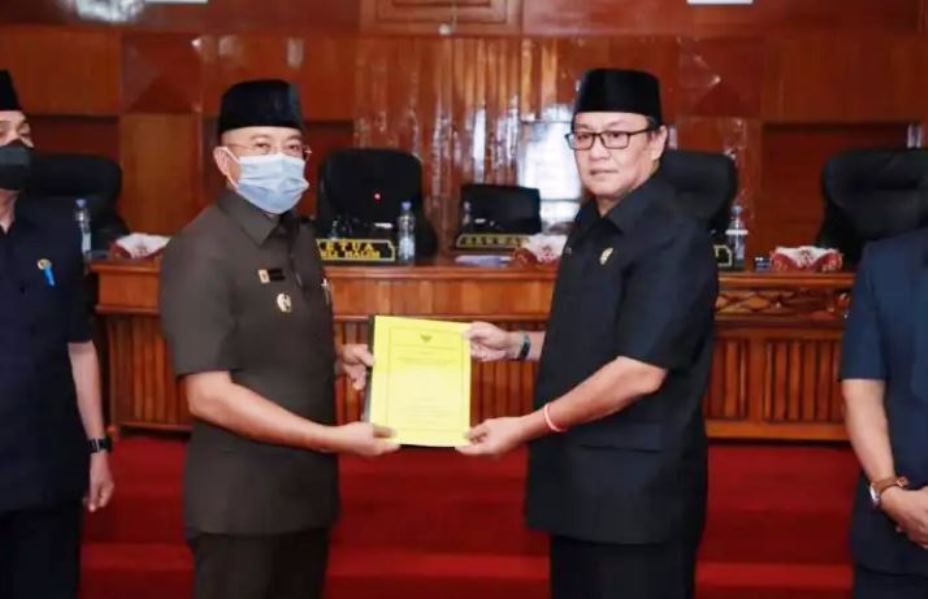 DPRD BS Gelar Paripurna Penyampaian Nota Bupati Terhadap 6 Raperda