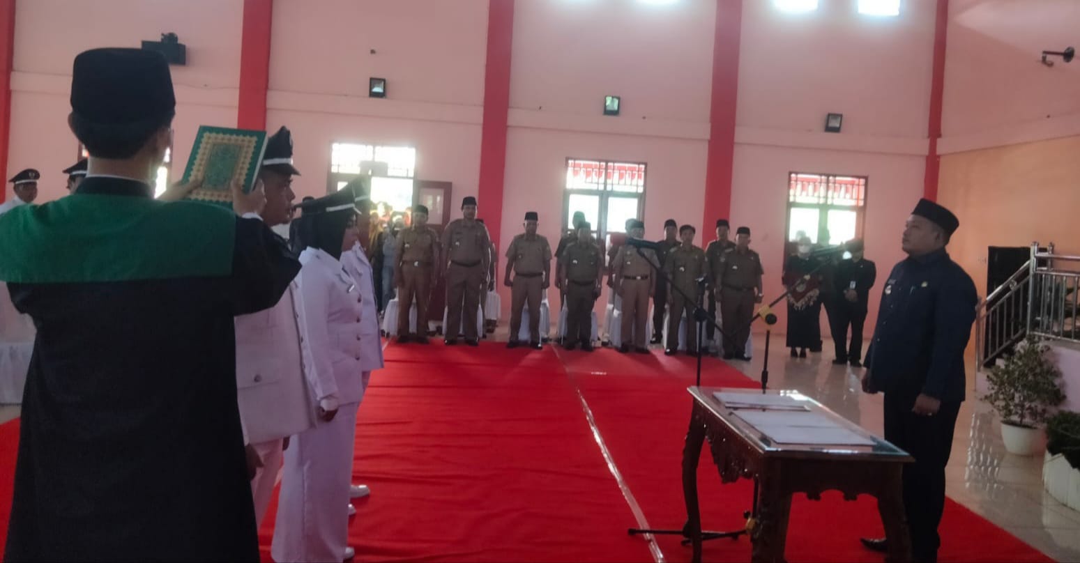 Lantik Kades Terpilih, Bupati Erwin Minta Secepatnya Laksanakan Pembangunan