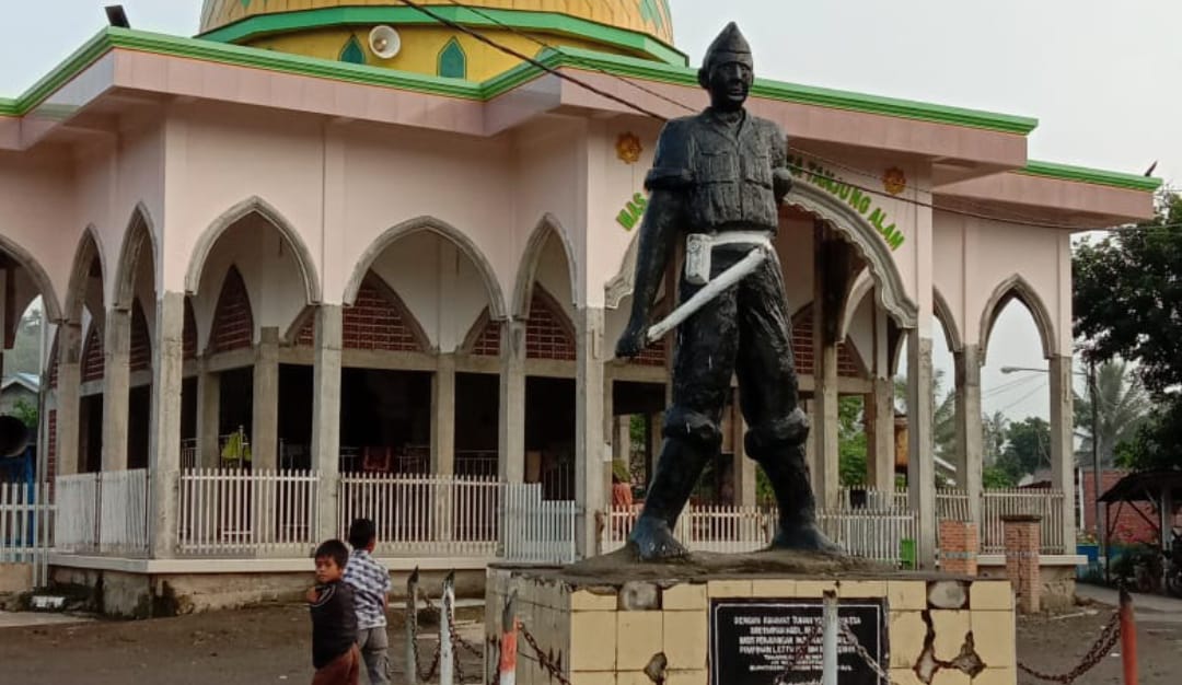 Tentara Hitam dan Tugu Perjuangan yang Terlupakan