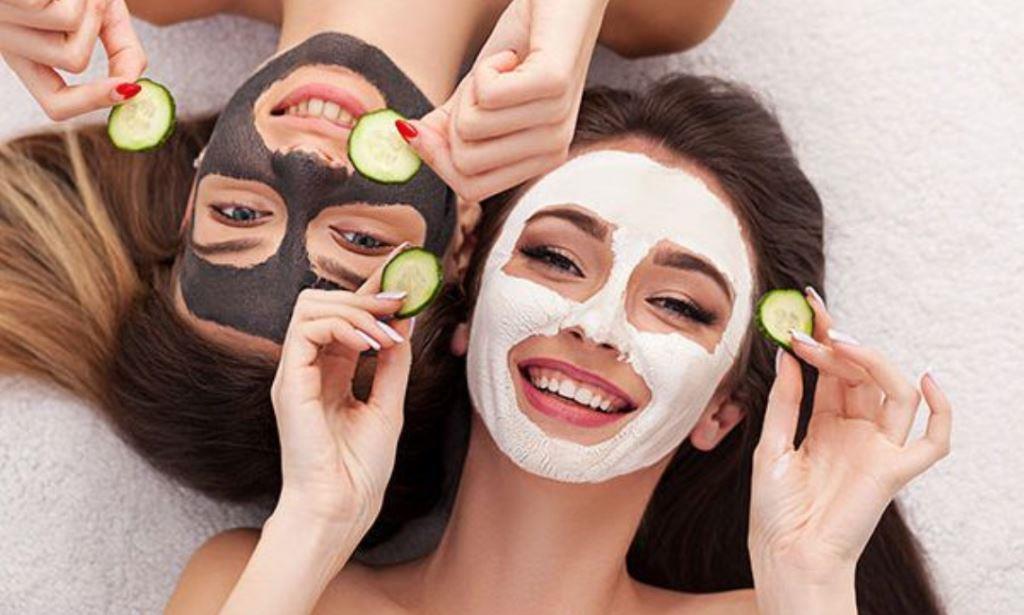 7 Masker Wajah Terbaik Ini Bisa Bantu Atasi Bruntusan, Yuk Coba!