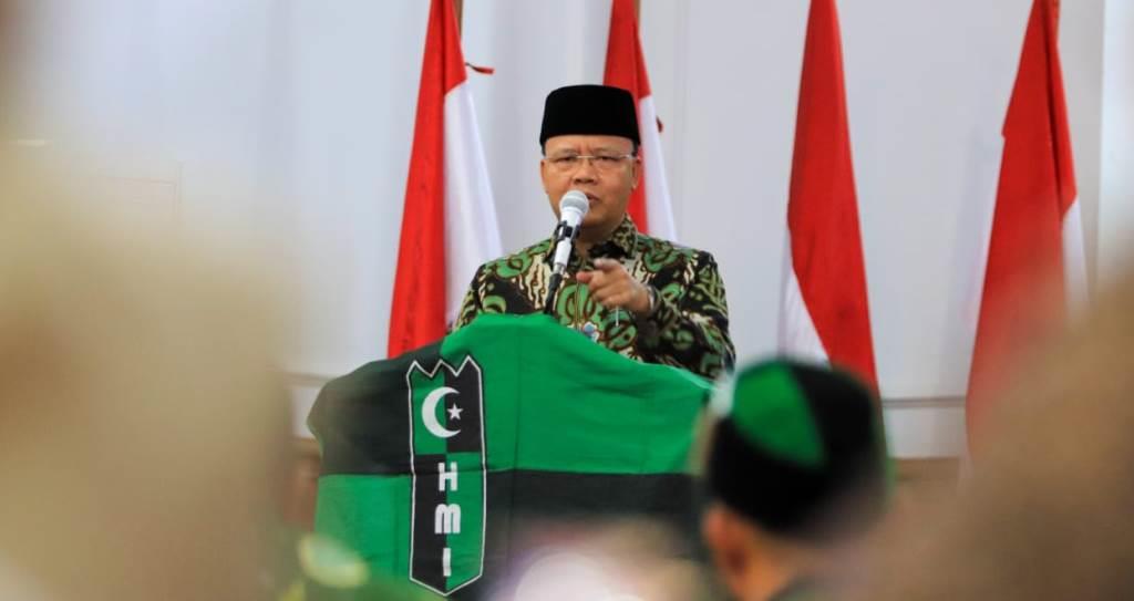 HMI Cabang Bengkulu Dilantik, Rohidin Ingatkan Peran Pemuda dalam Pembangunan