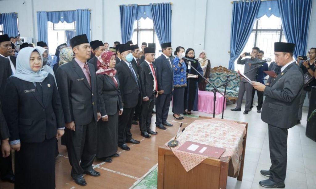 Wabup Zurdi Lantik 109 Pejabat Eselon III di Lingkup Pemkab Kepahiang