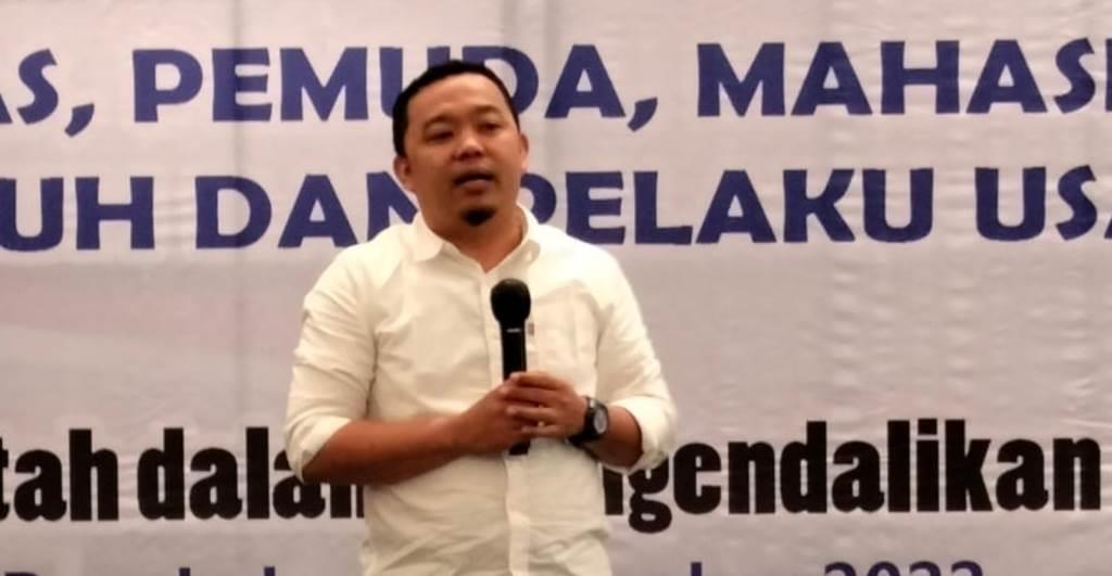 Dempo Xler: Rakyat Butuh Subsidi BBM Bukan Bansos