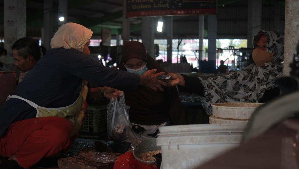 Konsumen Menilai Kondisi Ekonomi Membaik