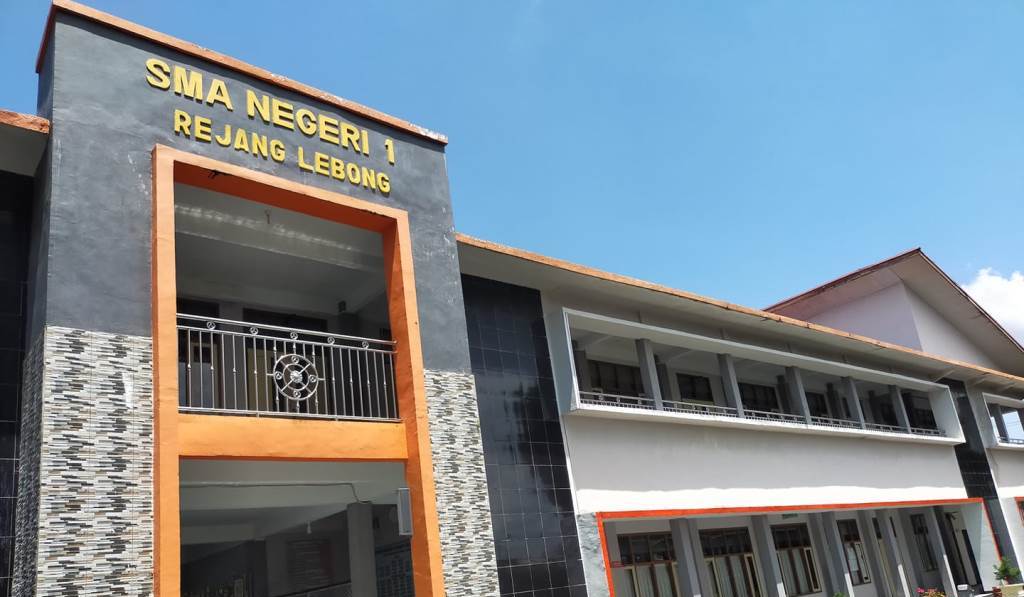 Profil 2 SMA Terbaik di Bengkulu Versi Top 1000 LTMPT 2022