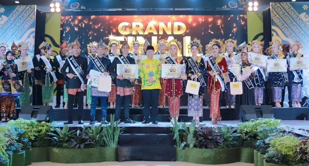 Gubernur Rohidin Hadiri Malam Grand Final Bujang Gadis Bengkulu