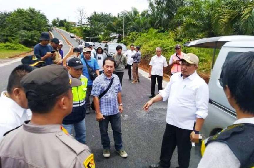 Bupati Erwin Pantau PHO Pekerjaan Fisik Dinas PUPR Seluma