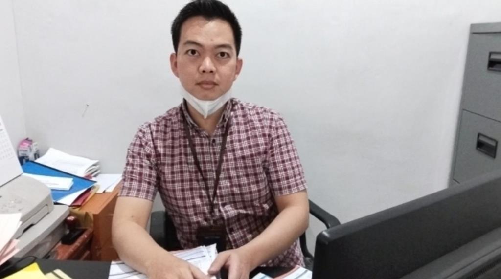 Diliput Ngamuk, Oknum Karyawan BRI Tais Nyaris Rampas Kamera Wartawan