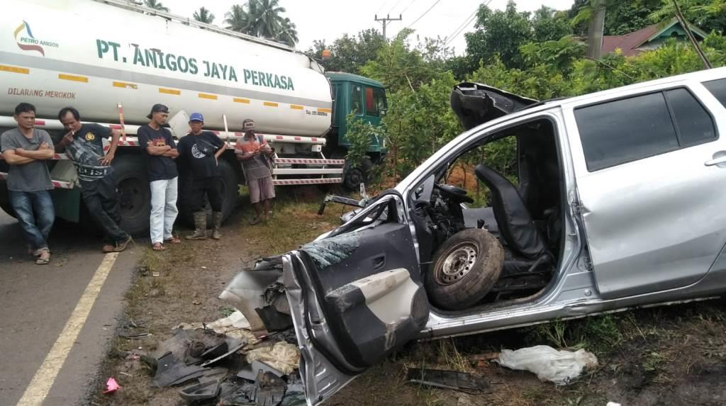 Laka Lantas Maut di Seluma: Calya vs Tangki, 1 Orang Meninggal