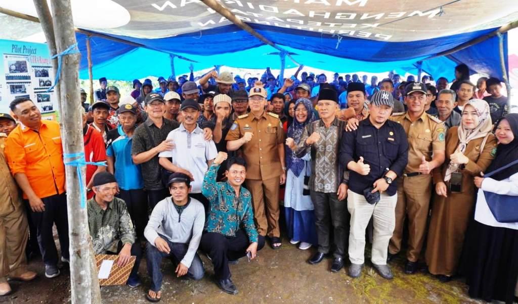 Desa Bio Sengok dan Air Bening Terima SK Izin Perhutanan Sosial