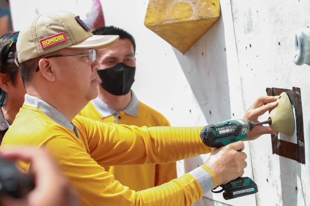 Kejuaraan Panjat Tebing Piala Gubernur Bengkulu 2022 Resmi Dibuka