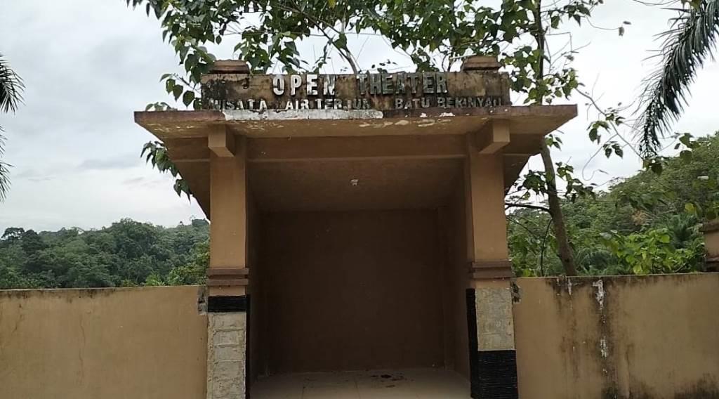 Habiskan Rp 1,8 M, Bangunan di Kawasan Wisata Batu Bekinyau Kini Terbengkalai