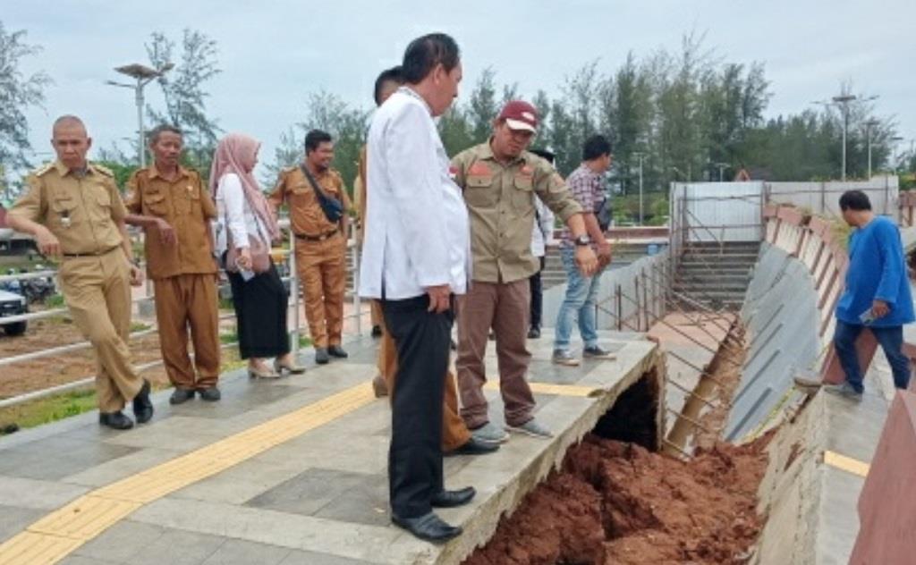 Bangunan Amblas, Komisi II DPRD Kota Sidak Kota Tuo