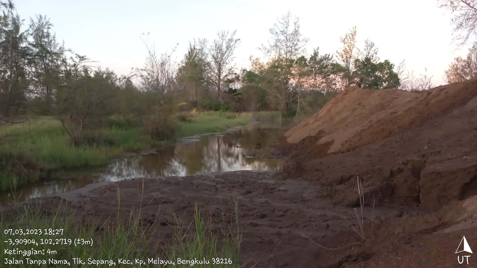 PLTU Teluk Sepang Jadikan TWA Pantai Panjang Tong Sampah, 0,6 Hektar Terpapar Abu Batu Bara