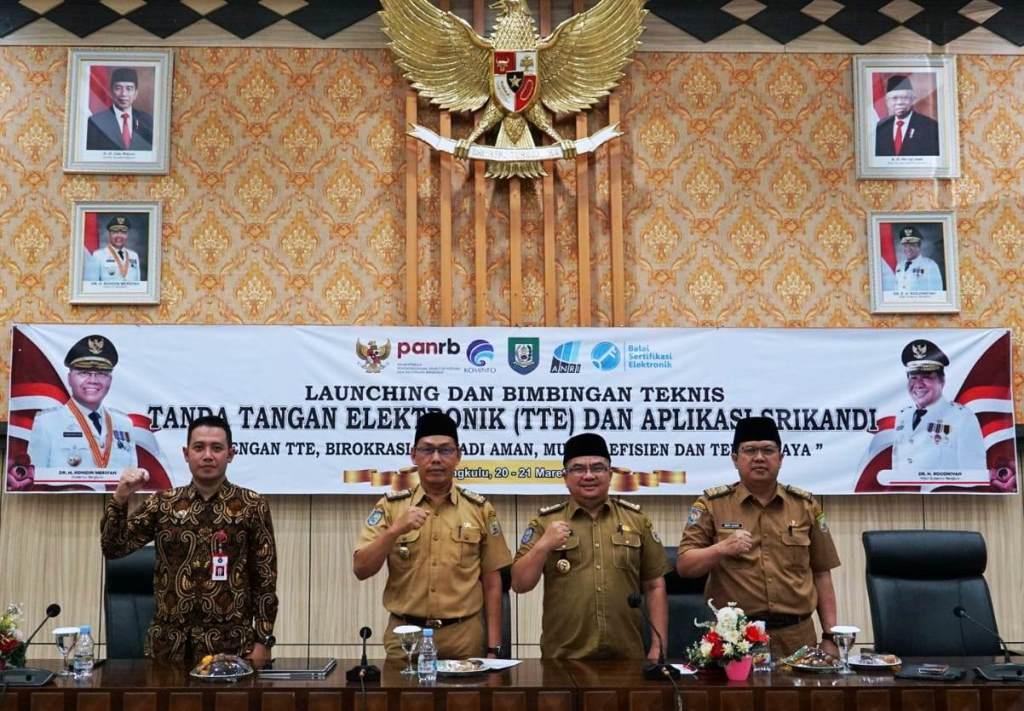 Efisiensi Birokrasi, Pemprov Bengkulu Luncurkan TTE dan Aplikasi Srikandi