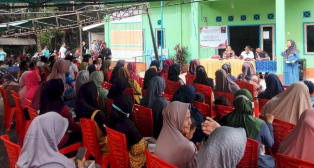 Reses di Desa Sidoluhur, Anggota DPRD Seluma Burman Siswandi Tampung Aspirasi Warga