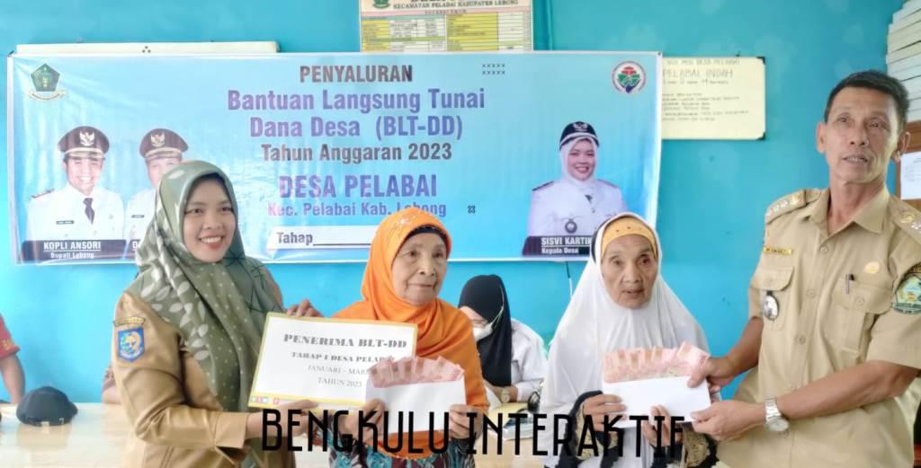 BLT Desa Pelabai Tahap 1 Sasar 34 Keluarga Penerima Manfaat