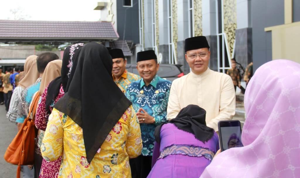 Tenaga Honorer Bakal Dihapus November 2023, Ini Tanggapan Gubernur Rohidin