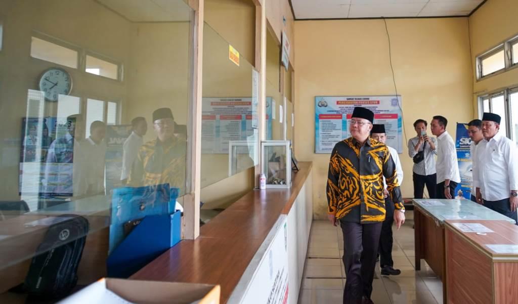 Hari Pertama Kerja, Gubernur Rohidin Sidak ke Rejang Lebong