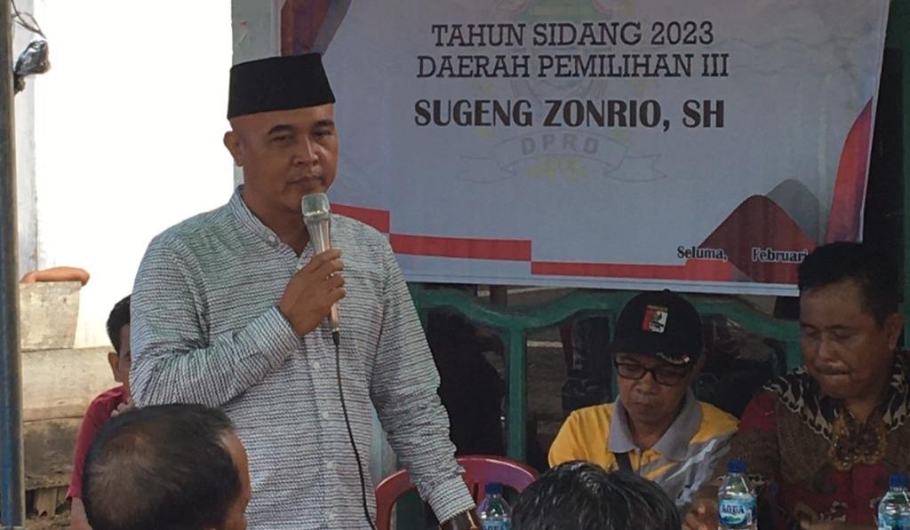 Gelar Reses, Waka I DPRD Seluma Sugeng Zunario Siap Perjuangkan Aspirasi Rakyat