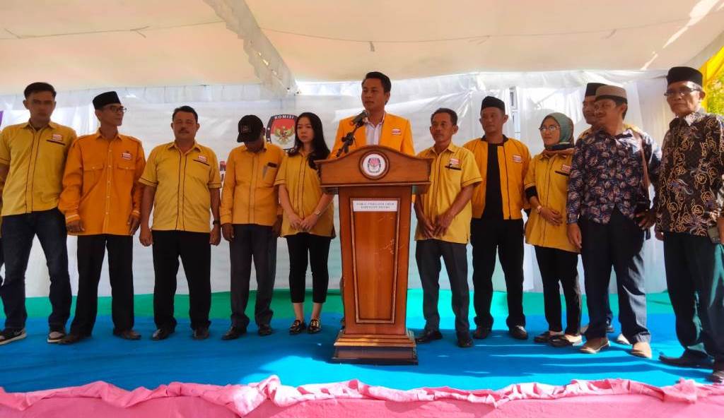 14 Parpol Daftarkan Bacaleg ke KPU Seluma: Hanura Optimis Menang, Ummat Perbaikan Berkas