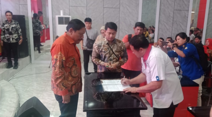 Dapat Bantuan Dana, 12 Parpol di Bengkulu Utara Teken Serah Terima