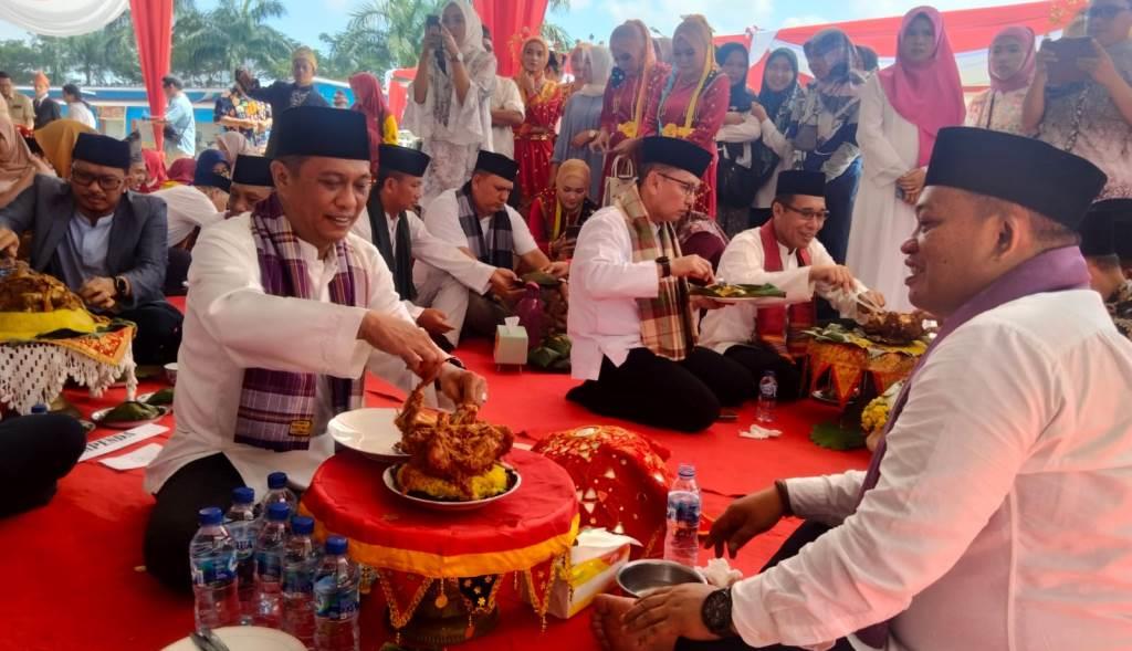 Nasi Jambar di Rangkaian HUT Seluma, Bukan Denda Tapi Festival