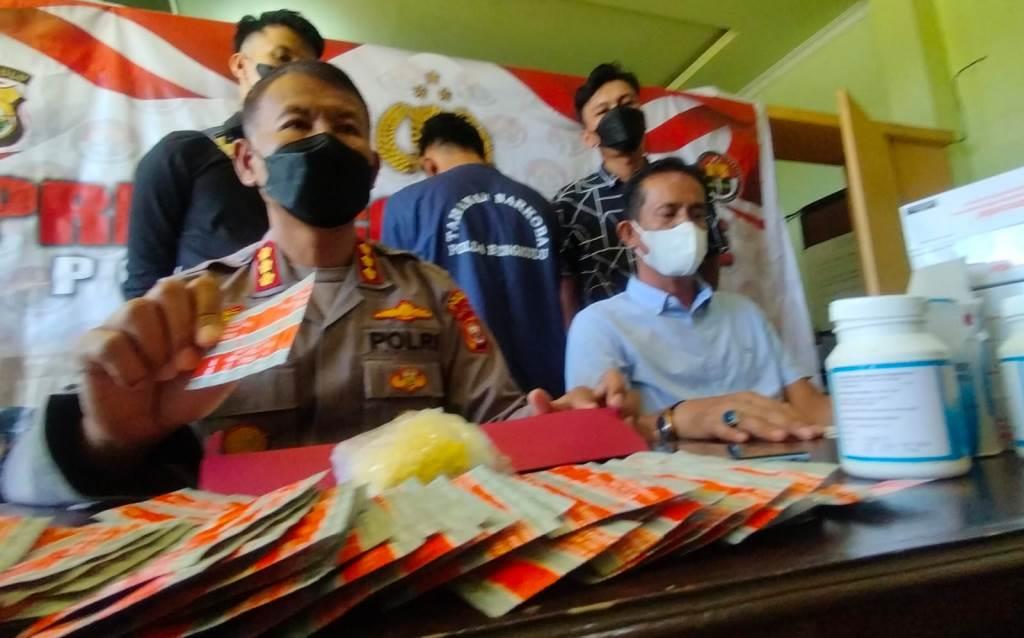 Polisi Tangkap Warga Seluma Pengedar Pil Samcodin