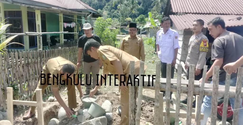Realisasikan Dana Desa TA 2023, Pemdes Seblat Ulu Titik Nol Pembangunan Jalan Lingkungan
