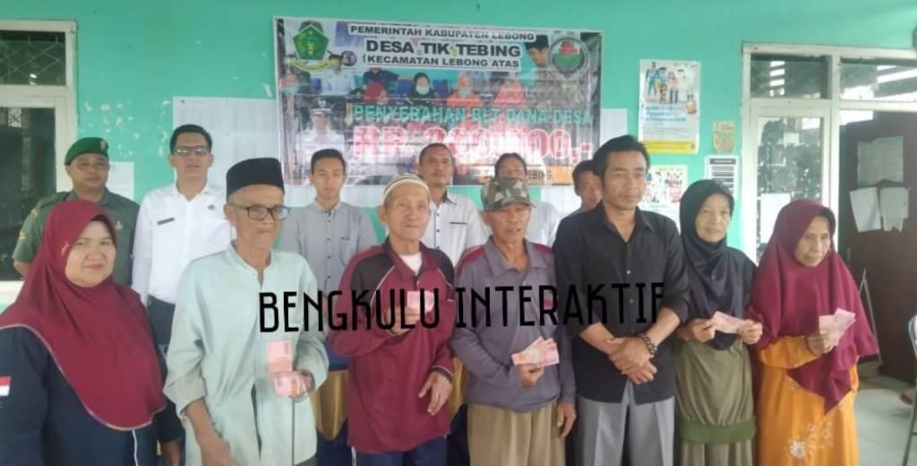 Pemdes Tik Tebing Salurkan Rp 23,4 Juta Dana Desa untuk BLT Periode 1