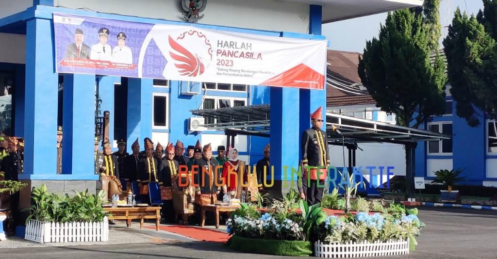 Dipimpin Bupati Kopli, Pemkab Lebong Gelar Upacara Peringatan Hari Lahir Pancasila