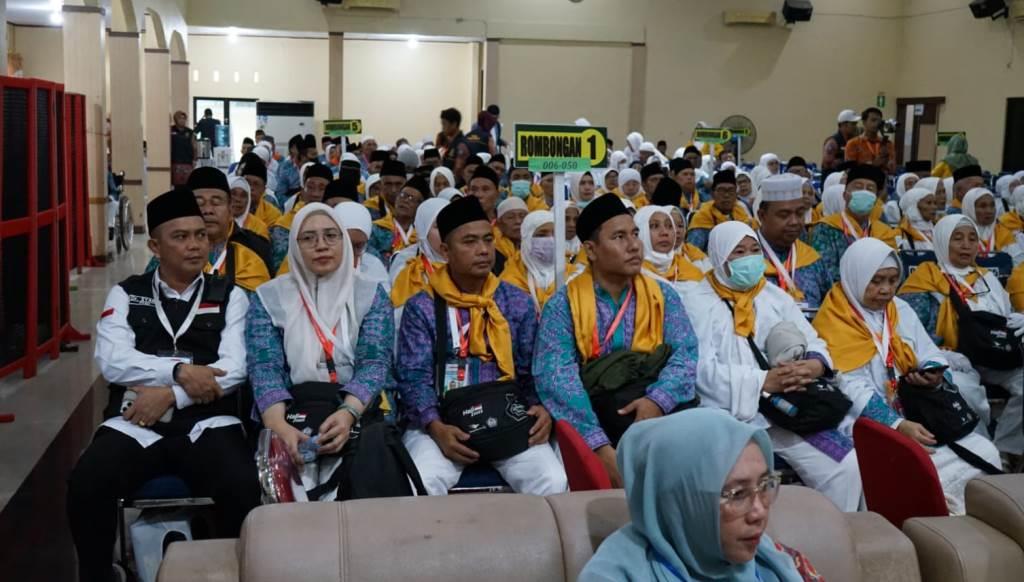 Kloter 1 Jemaah Haji Bengkulu Berangkat ke Tanah Suci