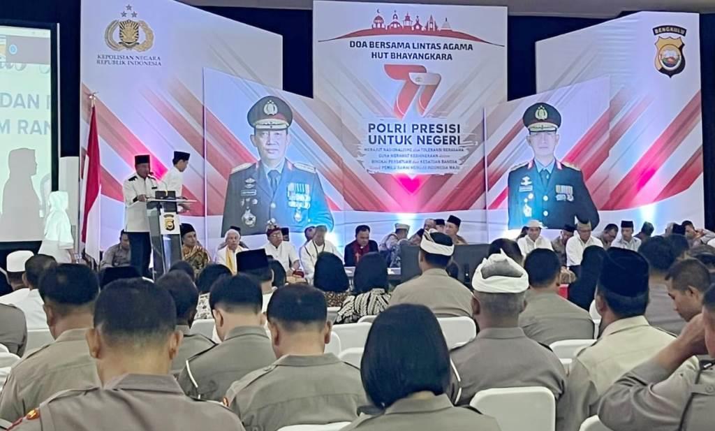 Jelang HUT Bhayangkara ke-77, Wagub Rosjosnyah Ikuti Doa Bersama Lintas Agama