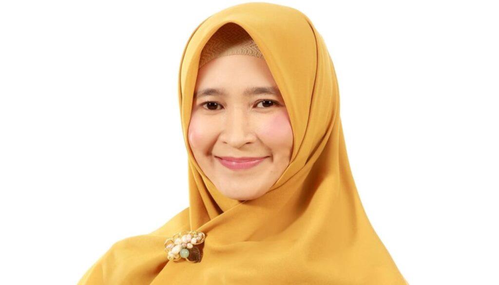 Tria Astika, Guru Besar Ilmu Gizi Termuda dari UMJ