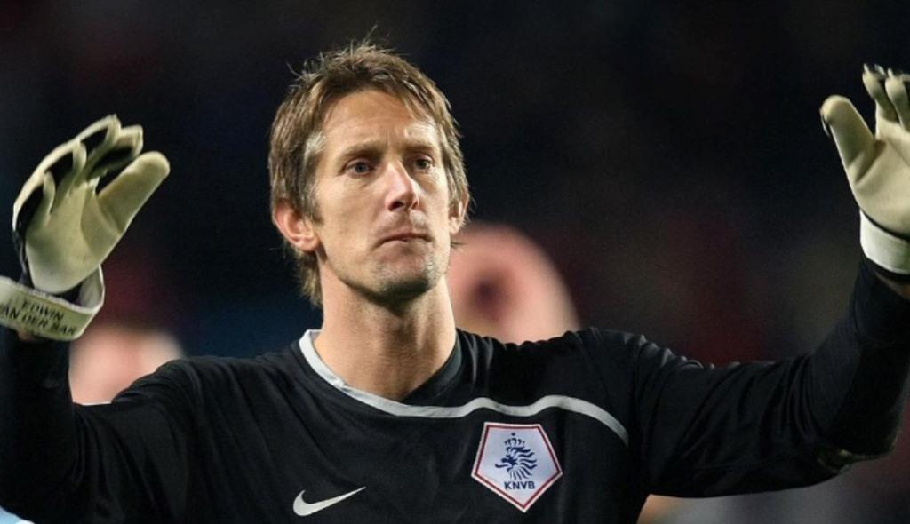 Pendarahan Otak, Kondisi Mantan Kiper MU Masih Memperihatinkan