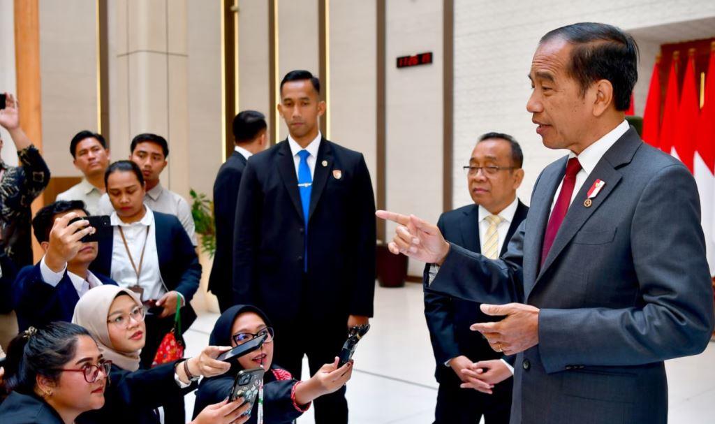 Foto: Presiden Jokowi Tiba di Bengkulu