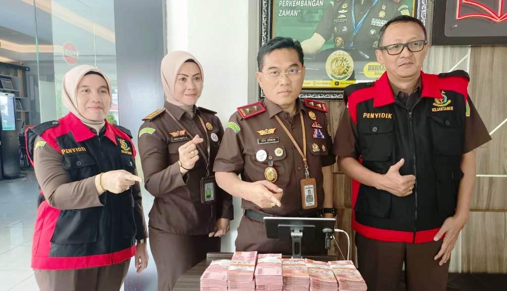 Kejati Bengkulu Kembali Terima Uang Kerugian Negara Proyek Asrama Haji