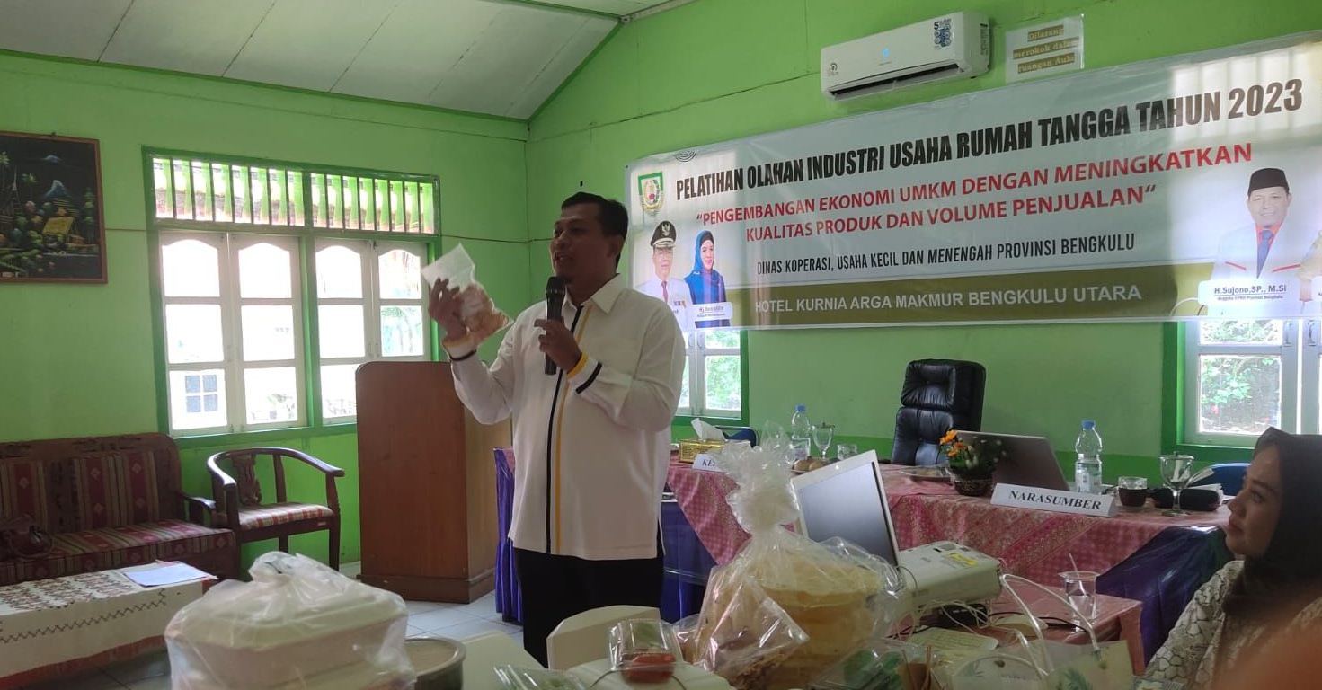 Sujono Beri Motivasi Pelaku UMKM Agar Berdaya Saing