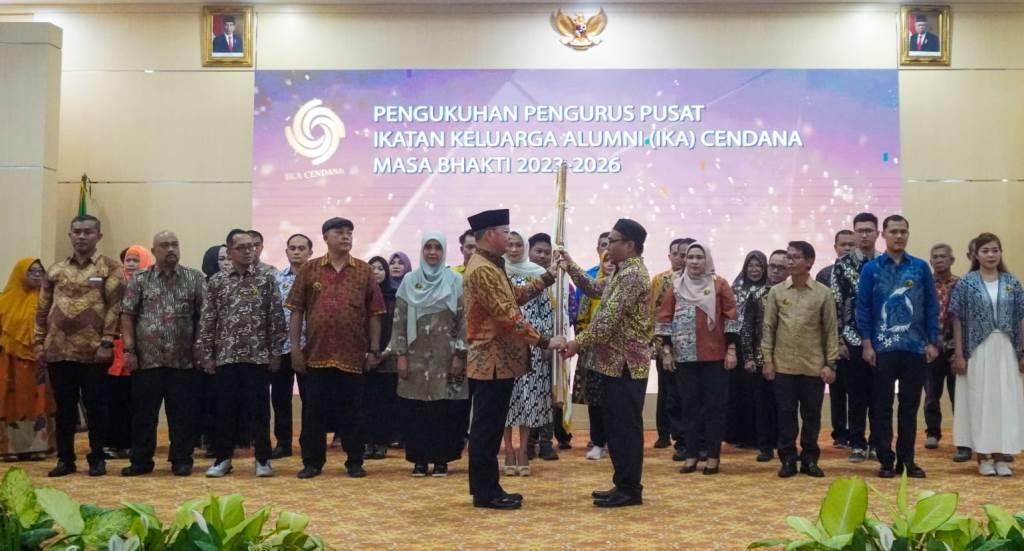 Kukuhkan Pengurus IKA Cendana, Gubernur Rohidin: SMAN 5 Banyak Lahirkan Orang Hebat