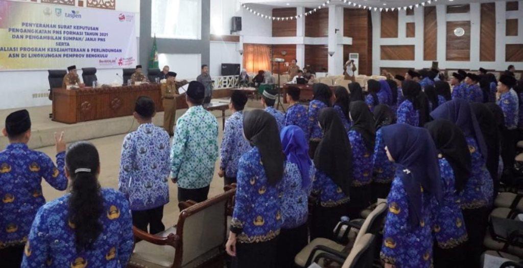 Perselingkuhan PNS Makin Marak, Ini Penyebabnya Menurut Psikolog