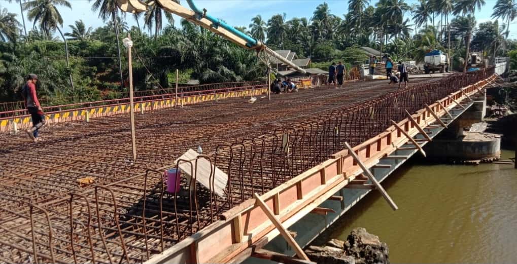 Kementrian PUPR Harus Turun Tangan Periksa Proyek Jembatan Air Besi