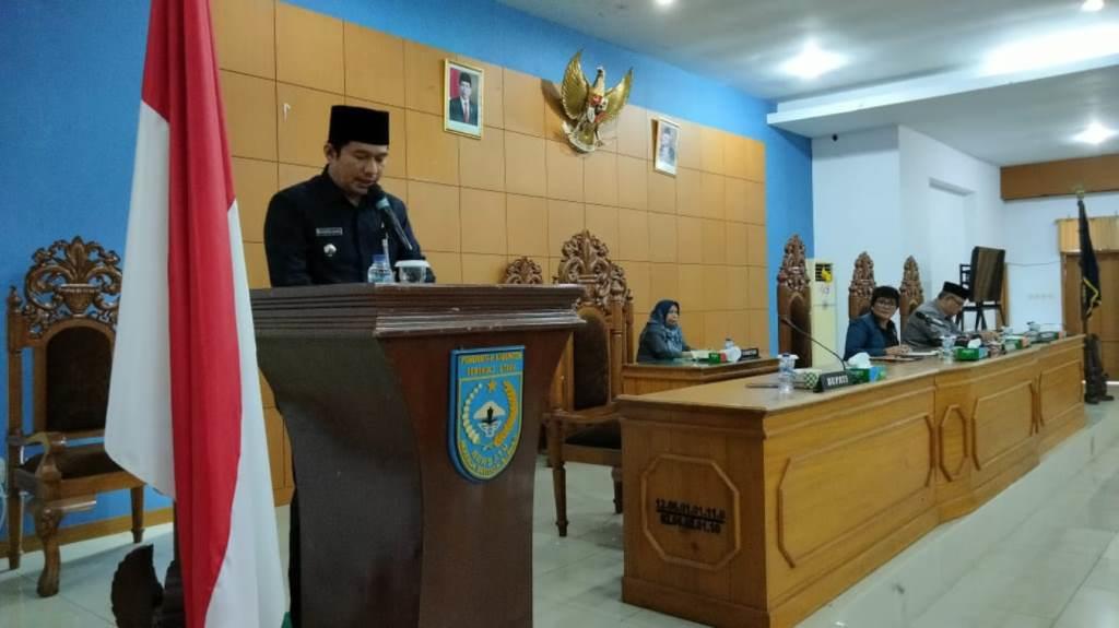 Eksekutif Sampaikan Pandangan di Paripurna Penyampaian APBD 2023